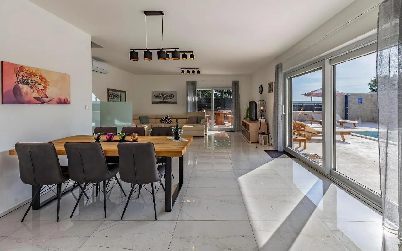 Istriensonne 0005 - Villa Maristra Mit Pool Sisan Croatia